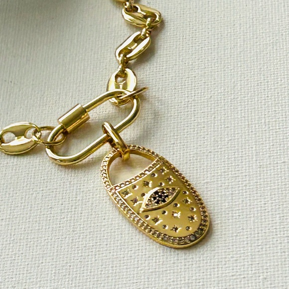 Evil eye pendant necklace, 18K gold plated necklace, carabiner connector NEW - Picture 3 of 9